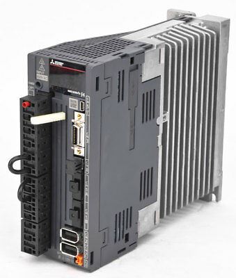 Mitsubishi 400V Servo Motion Control MR-J4-100B4 Amplificator 1.0kW În stoc